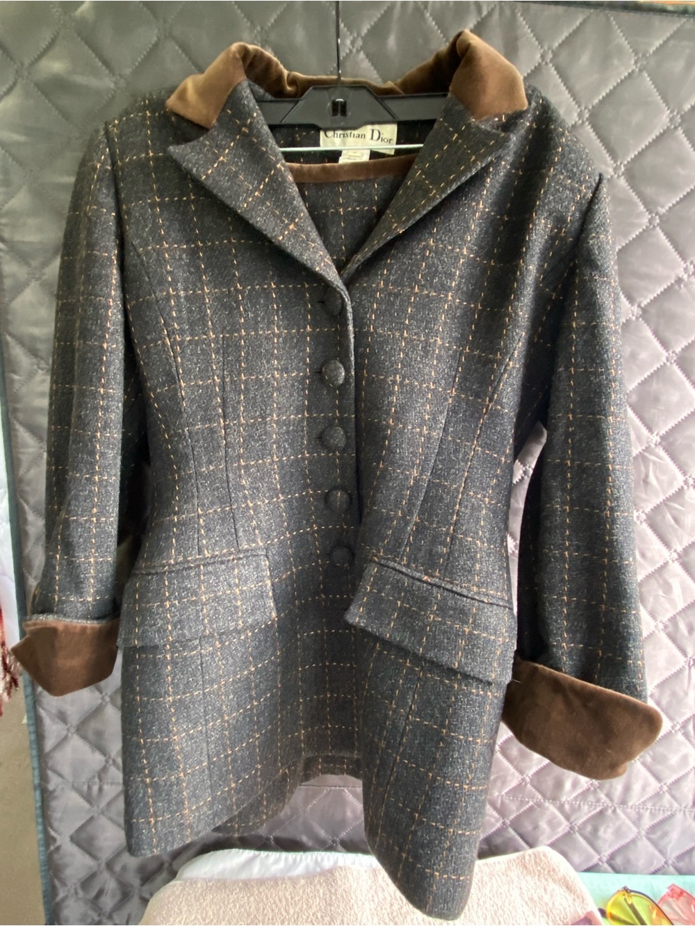 Authentic Vintage Christian Dior 2-Piece Checked Wool Blazer Skirt Suit size 2